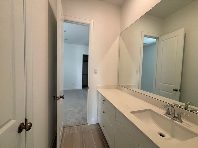 6018 Marina Ray Drive, Baytown, TX 77521