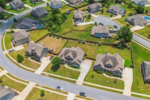 1621 Highland Creek Drive, Monroe, GA 30656