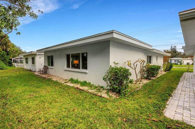 1825 UNIVERSITY PLACE 145, Sarasota, FL 34235
