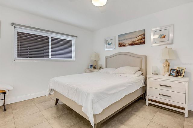 1825 UNIVERSITY PLACE 145, Sarasota, FL 34235