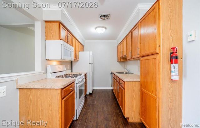 44467 Savery Drive 117, Canton, MI 48187