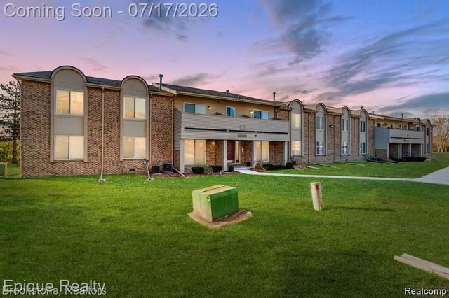 44467 Savery Drive 117, Canton, MI 48187
