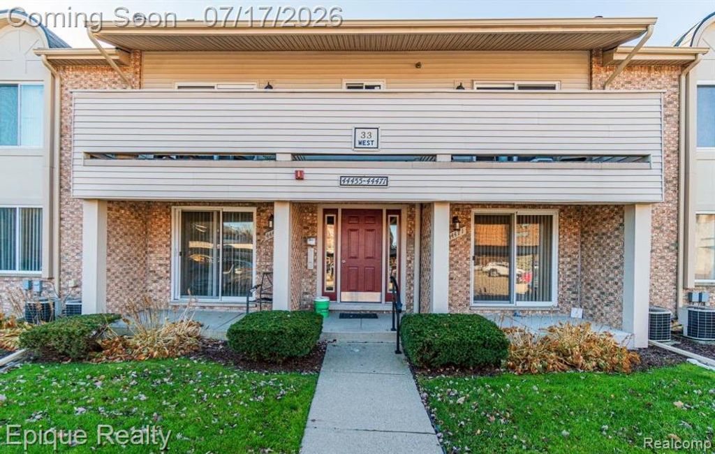 44467 Savery Drive 117, Canton, MI 48187