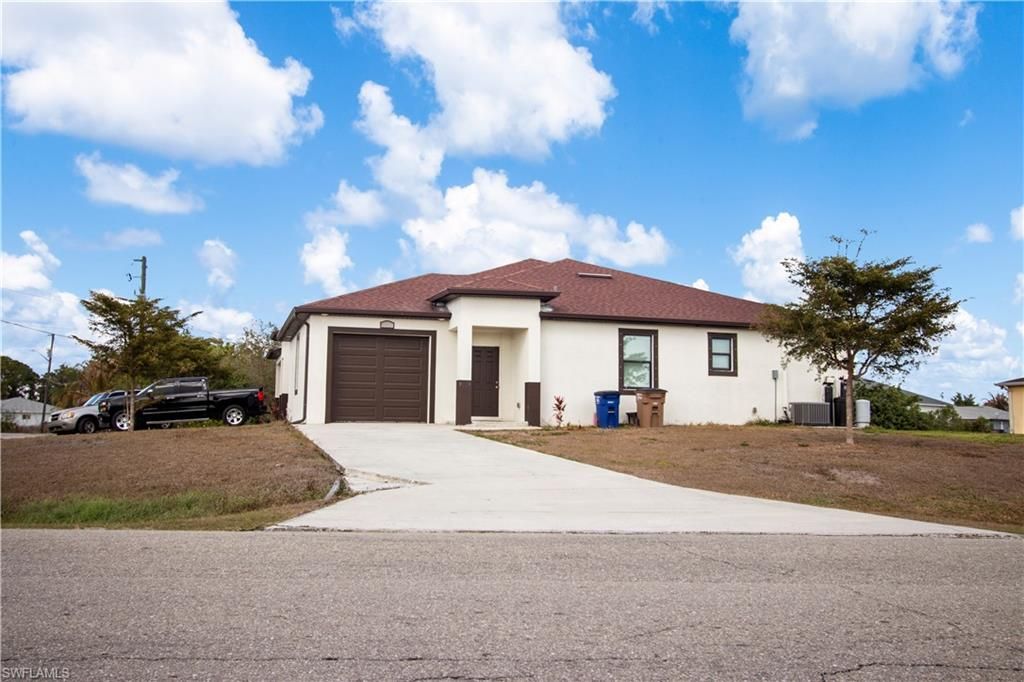 2229 Kendall AVE S, LEHIGH ACRES, FL 33973 — photo 2