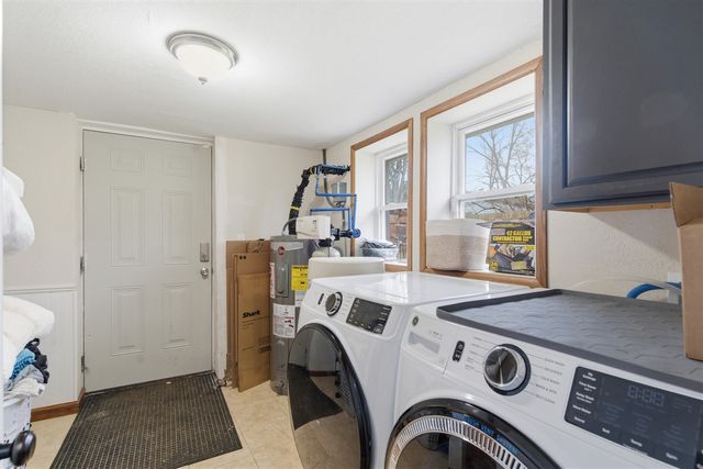 2428 Edgewood Drive, Kalamazoo, MI 49008