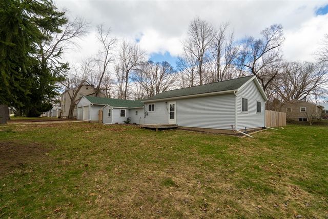 2428 Edgewood Drive, Kalamazoo, MI 49008