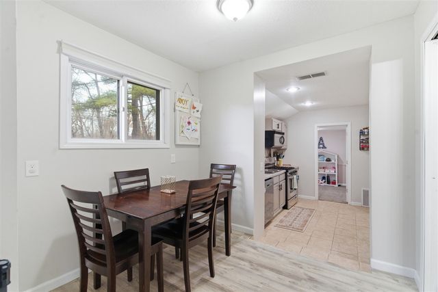 2428 Edgewood Drive, Kalamazoo, MI 49008