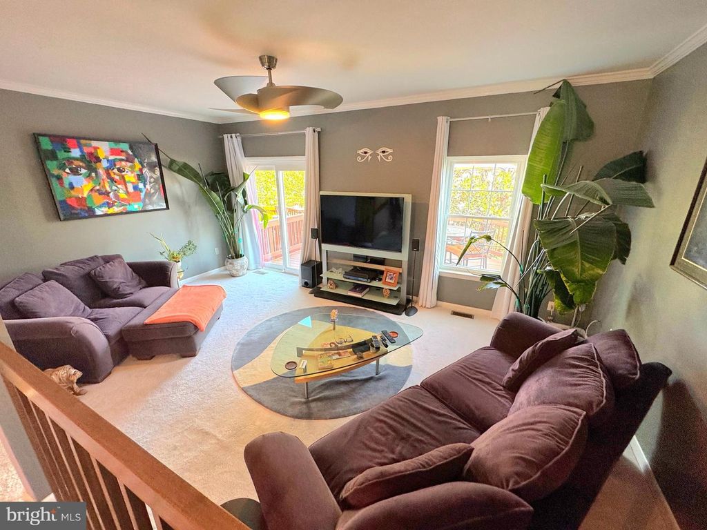 Image 12 of property listing at 15011 LAURELAND PL, Laurel, MD 20707
