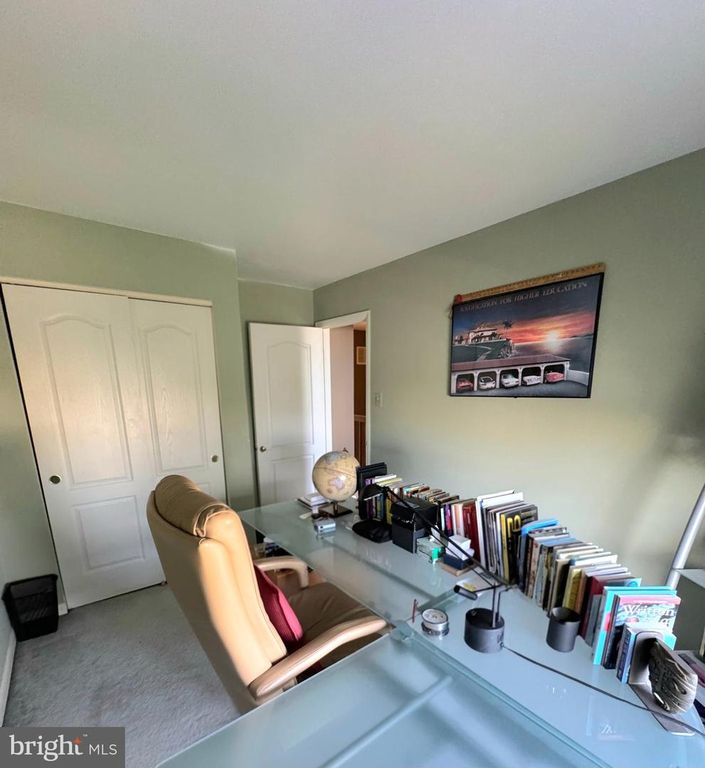 Image 26 of property listing at 15011 LAURELAND PL, Laurel, MD 20707