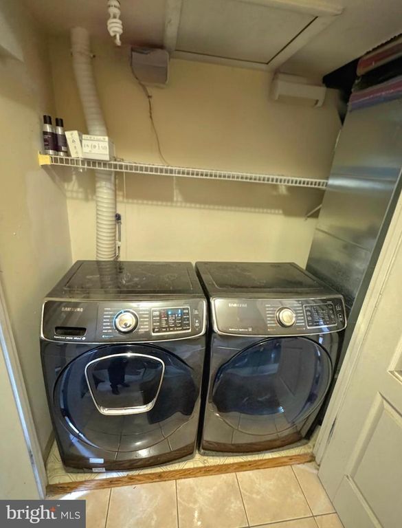 Image 33 of property listing at 15011 LAURELAND PL, Laurel, MD 20707