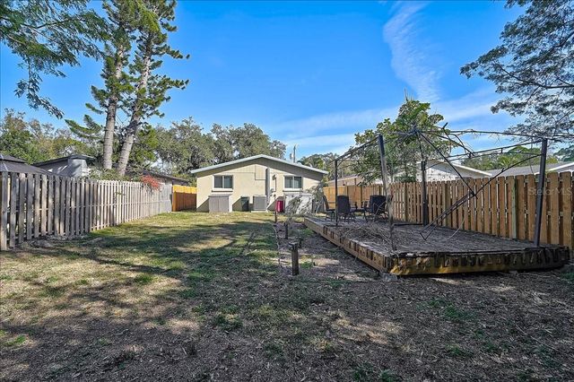 4514 S LOCKWOOD RIDGE ROAD, Sarasota, FL 34231