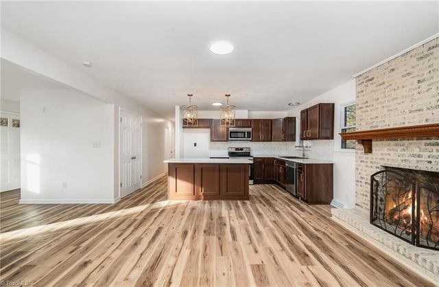 2655 Shieldale Drive, Winston-salem, NC 27107