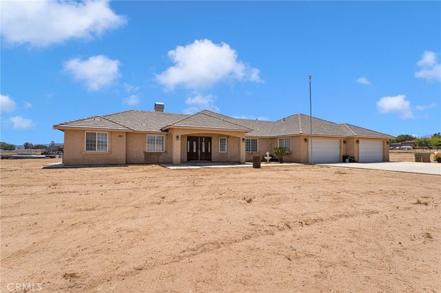14201 Rodeo Road, Hesperia, CA 92344
