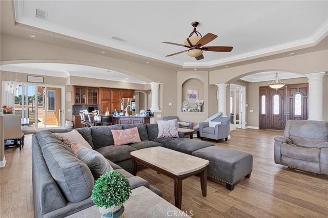 14201 Rodeo Road, Hesperia, CA 92344