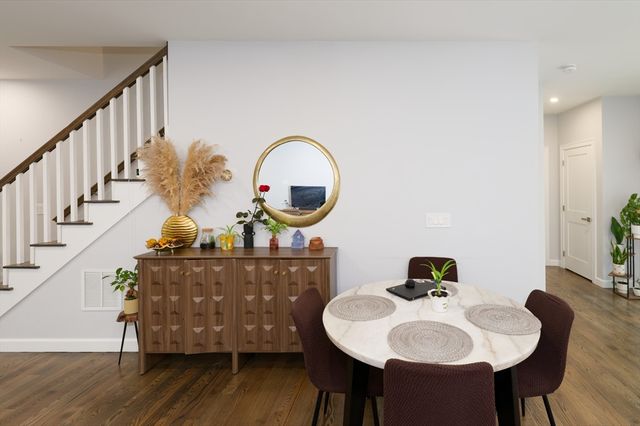 615 Norfolk St, Holliston, MA 01746