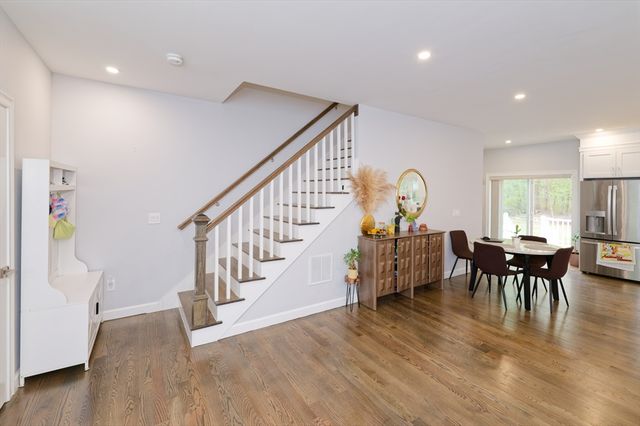 615 Norfolk St, Holliston, MA 01746