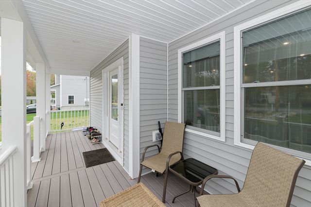 615 Norfolk St, Holliston, MA 01746