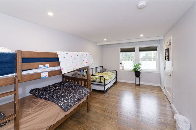 615 Norfolk St, Holliston, MA 01746