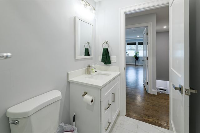 615 Norfolk St, Holliston, MA 01746