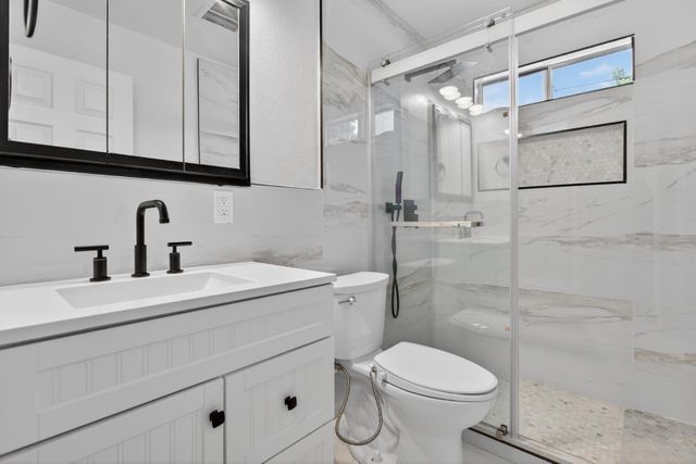 222 Pereira Ave, Tracy, CA 95376