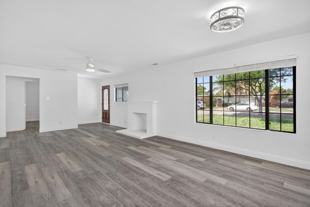 222 Pereira Ave, Tracy, CA 95376