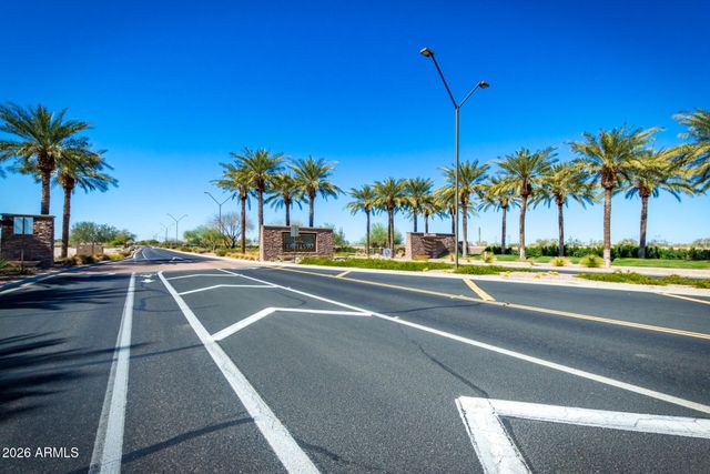 29983 W FAIRMOUNT Avenue, Buckeye, AZ 85396