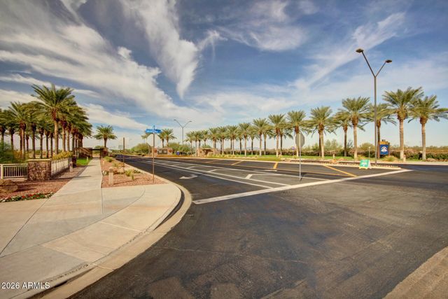 29983 W FAIRMOUNT Avenue, Buckeye, AZ 85396