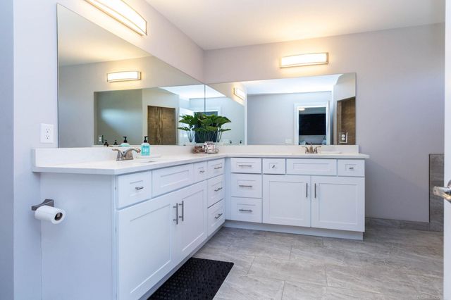19221 Thompson Drive, Macomb, MI 48042
