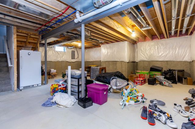 19221 Thompson Drive, Macomb, MI 48042