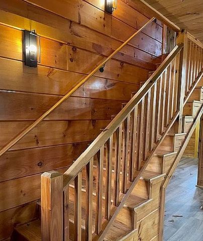 1941 Upper Station Camp Circle, Cottontown, TN 37048