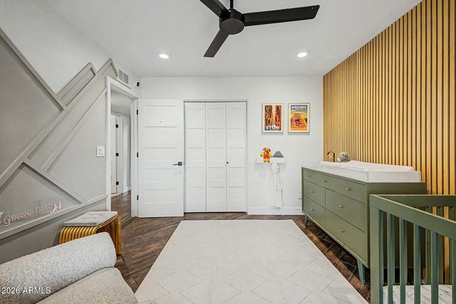 333 E Deepdale Road, Phoenix, AZ 85022