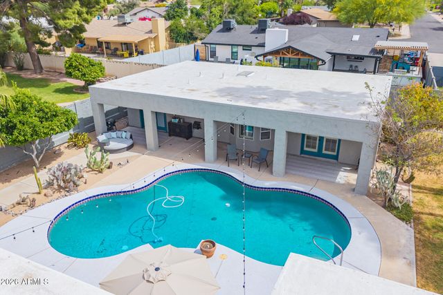 333 E Deepdale Road, Phoenix, AZ 85022