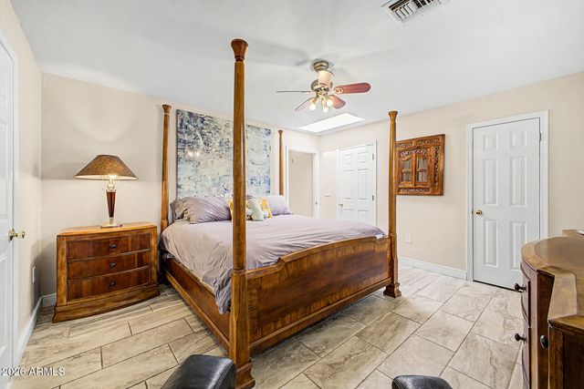 333 E Deepdale Road, Phoenix, AZ 85022