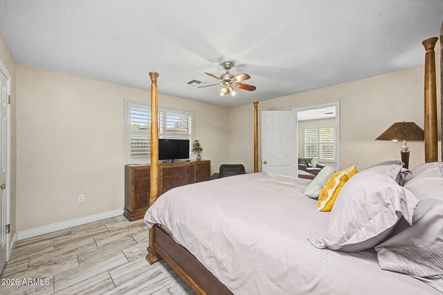 333 E Deepdale Road, Phoenix, AZ 85022