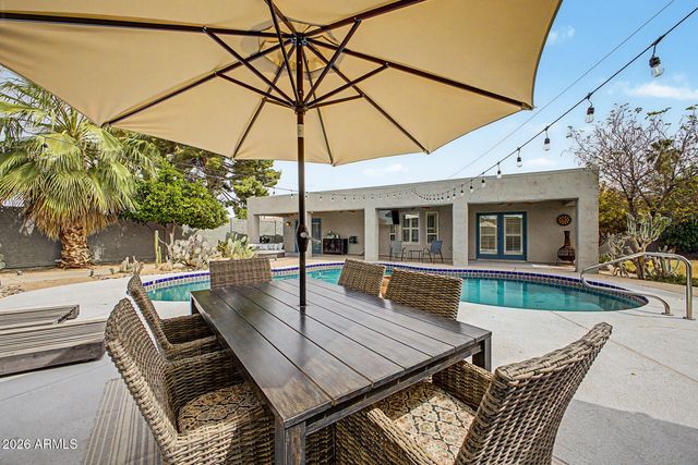 333 E Deepdale Road, Phoenix, AZ 85022