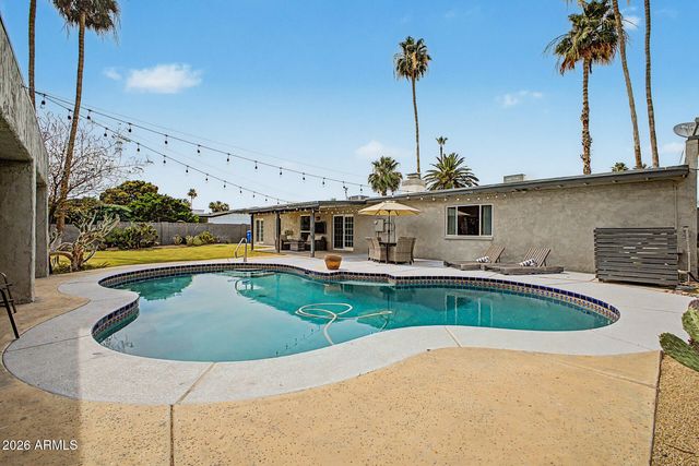 333 E Deepdale Road, Phoenix, AZ 85022