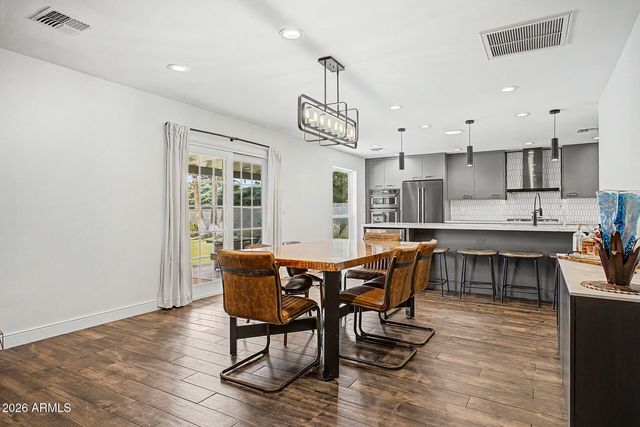 333 E Deepdale Road, Phoenix, AZ 85022
