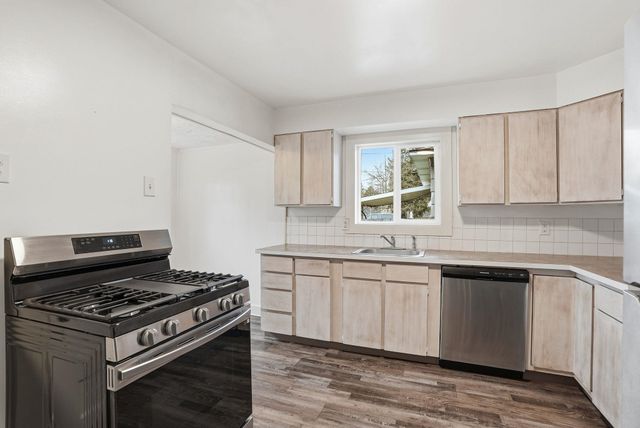 628 E Longfellow Ave, Spokane, WA 99207