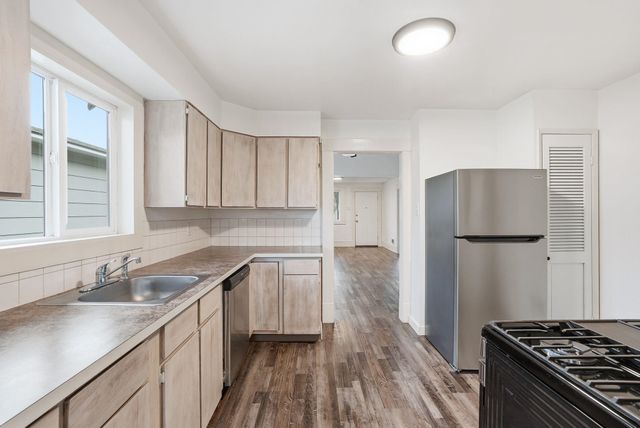 628 E Longfellow Ave, Spokane, WA 99207