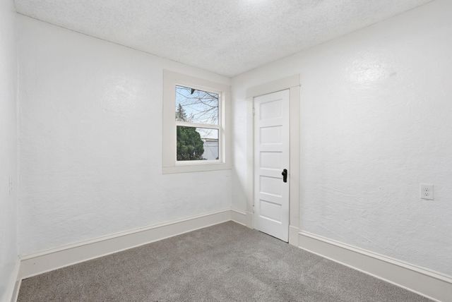 628 E Longfellow Ave, Spokane, WA 99207