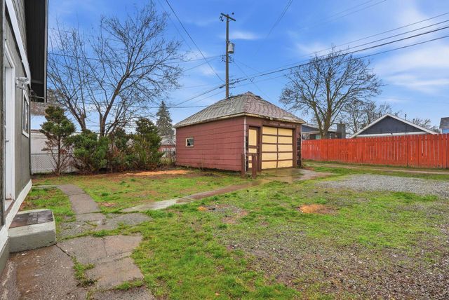 628 E Longfellow Ave, Spokane, WA 99207