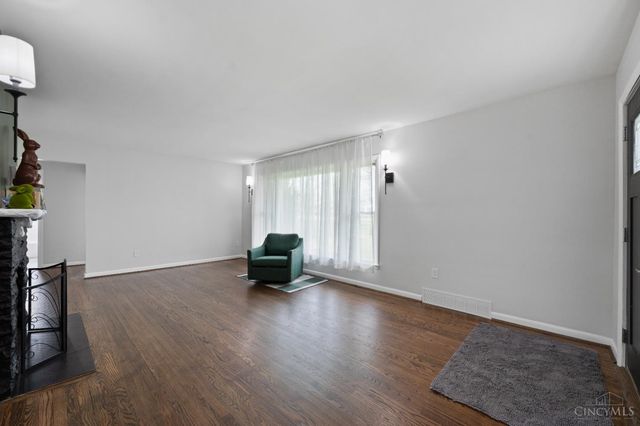 7 N Marshall, Middletown, OH 45042