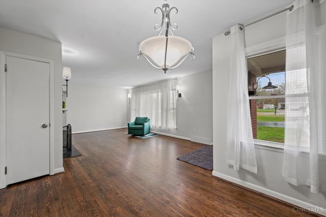 7 N Marshall, Middletown, OH 45042