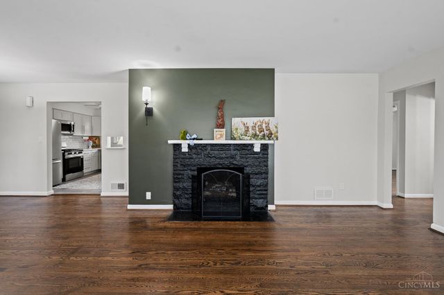 7 N Marshall, Middletown, OH 45042