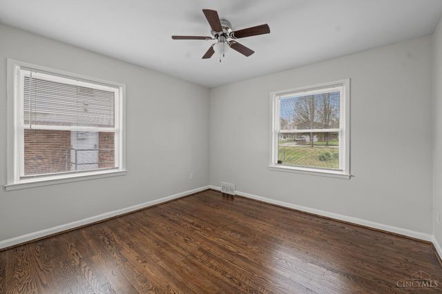 7 N Marshall, Middletown, OH 45042