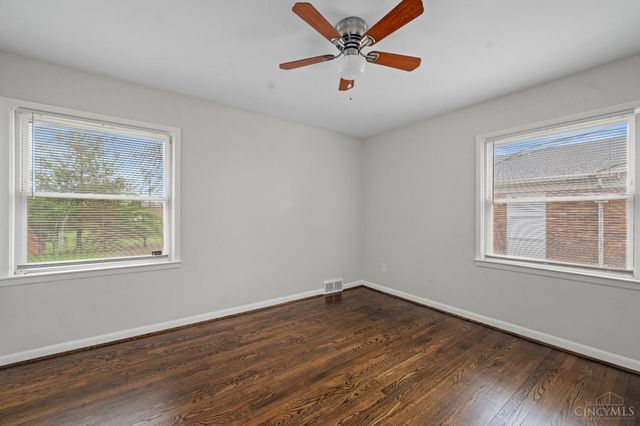 7 N Marshall, Middletown, OH 45042