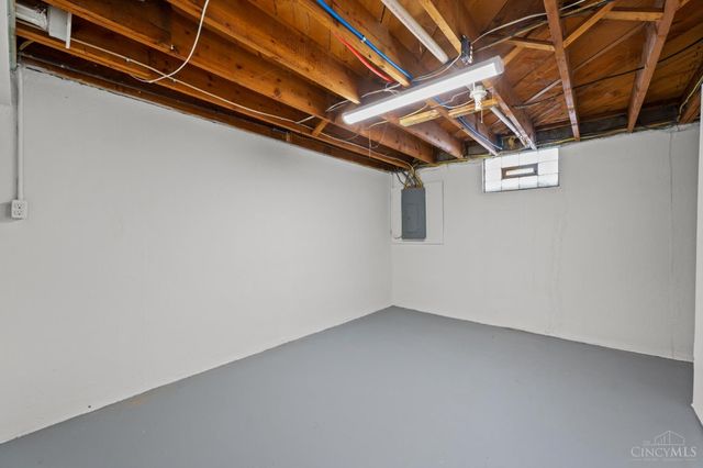 7 N Marshall, Middletown, OH 45042