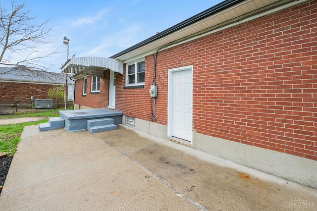 7 N Marshall, Middletown, OH 45042