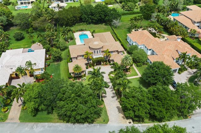12821 Kapok Ln, Davie, FL 33330