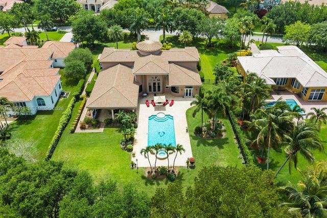 12821 Kapok Ln, Davie, FL 33330